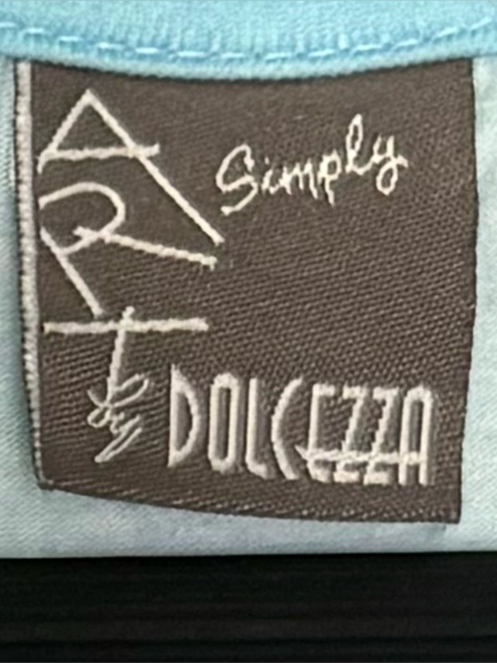 Simply ART by Dolcezza Tank Top Blue White with Floral Print V-Neck Medium - Picture 5 of 8